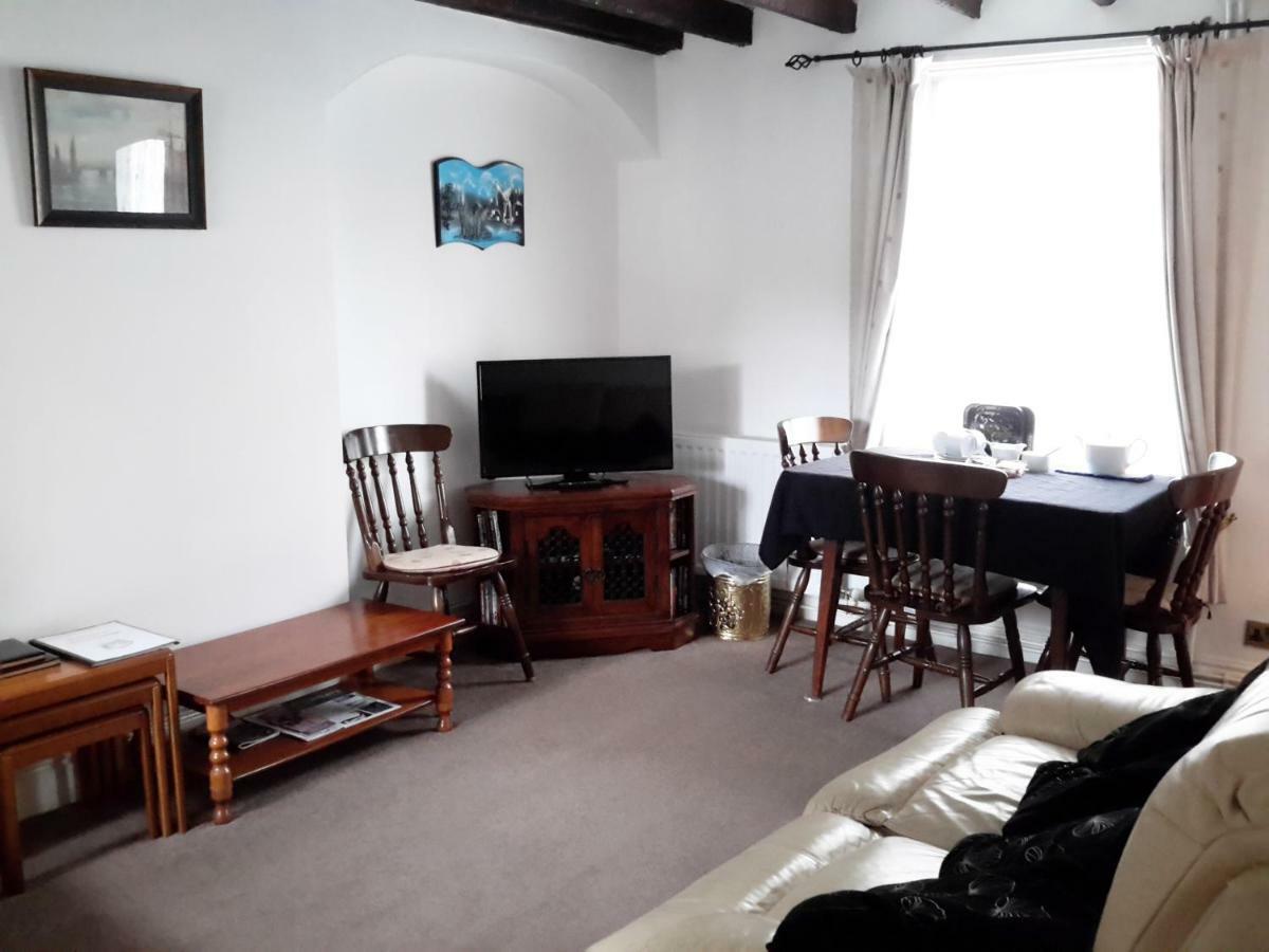 Lupine Cottage Whitby Eksteriør bilde